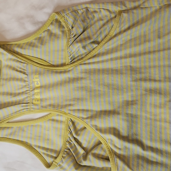 Bench Tank - Picture 3 of 3